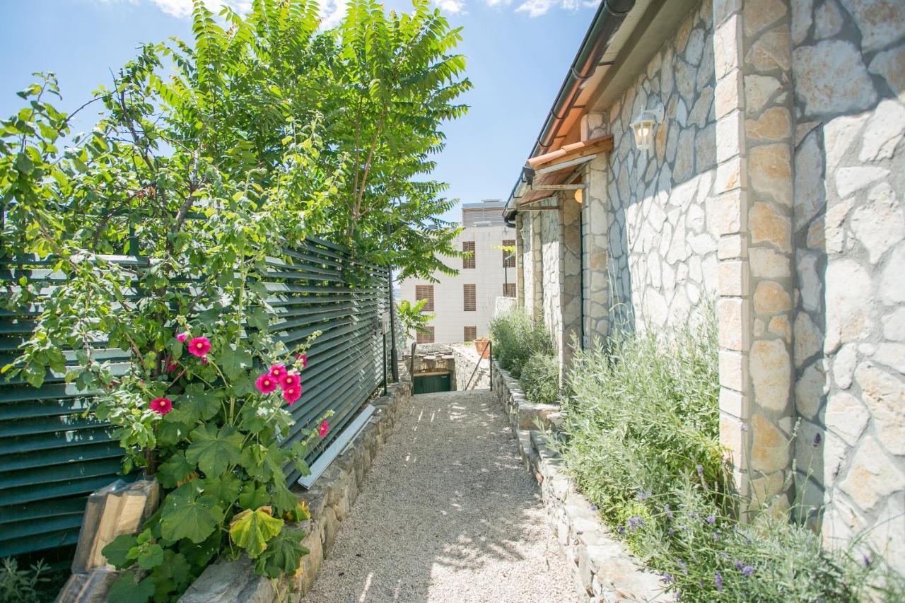 Garden Apartment Hotel Split Exterior foto